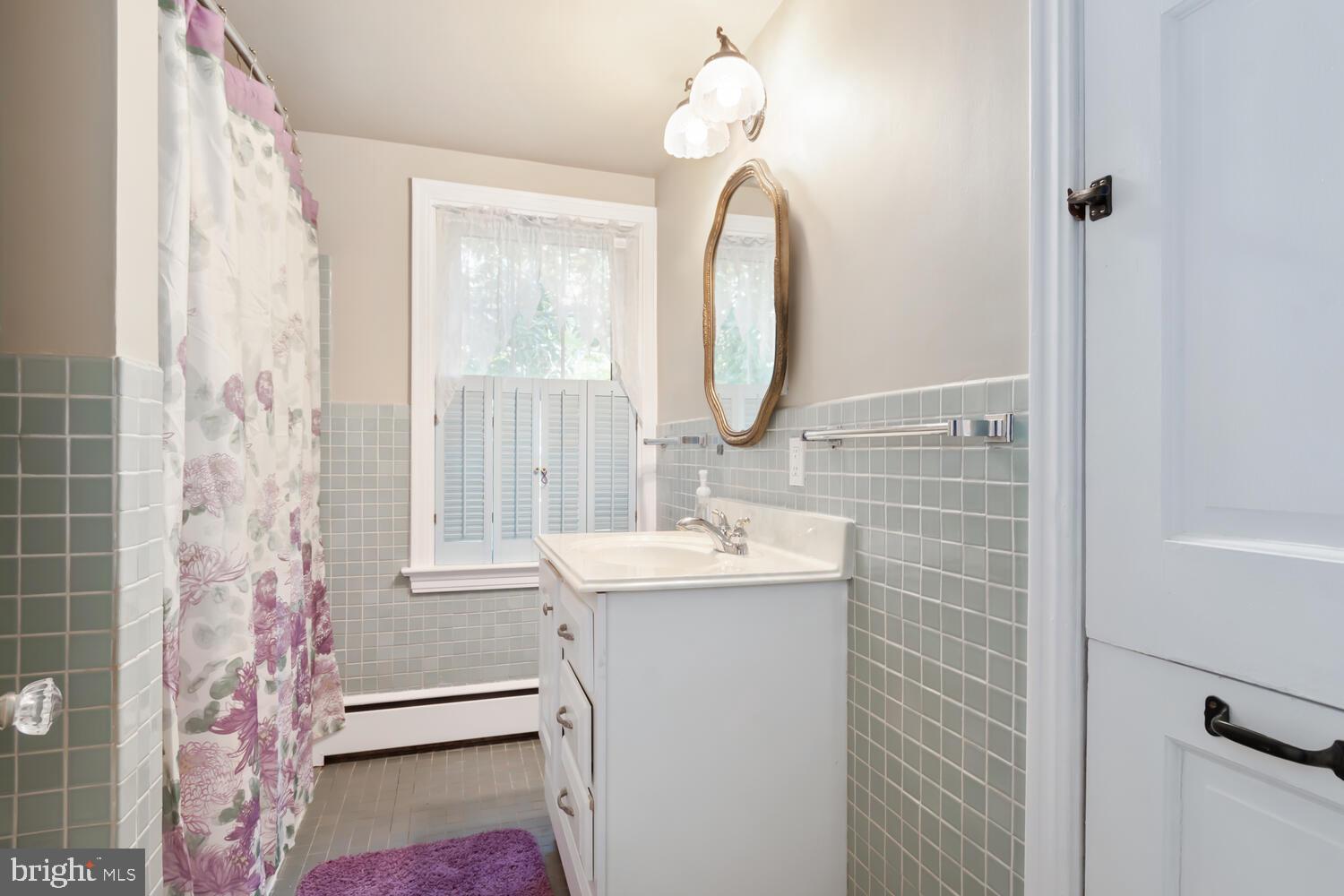 DENTON AREA - Residential