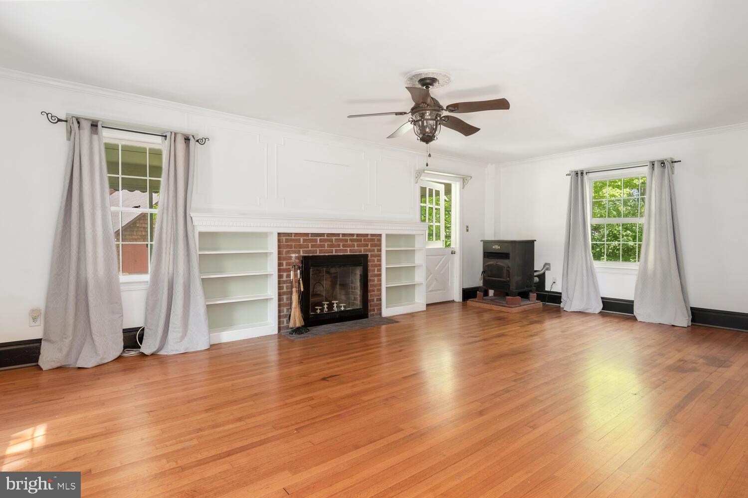 DENTON AREA - Residential