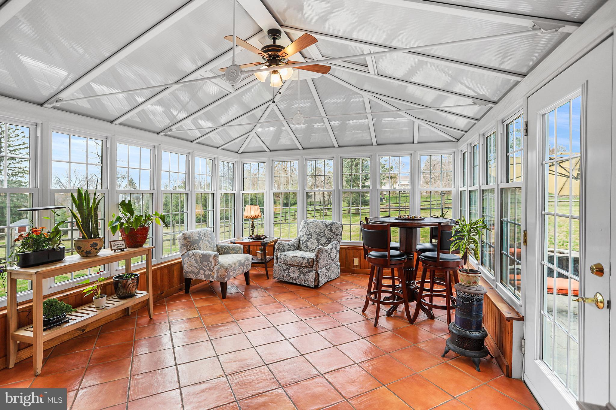 FOX VALLEY - Residential