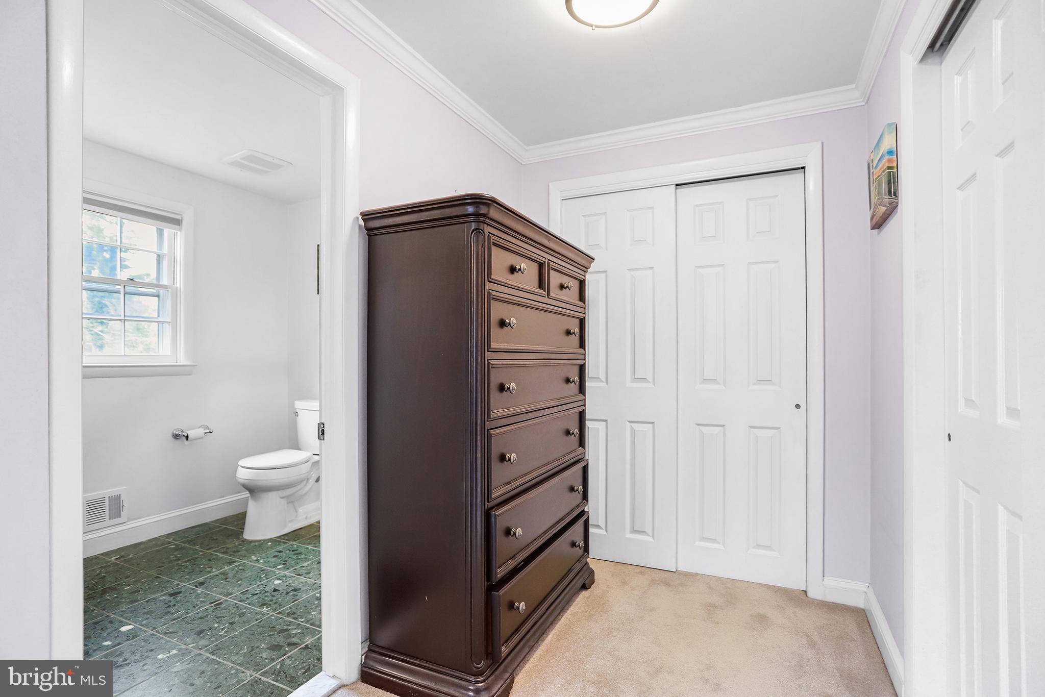 FOX VALLEY - Residential