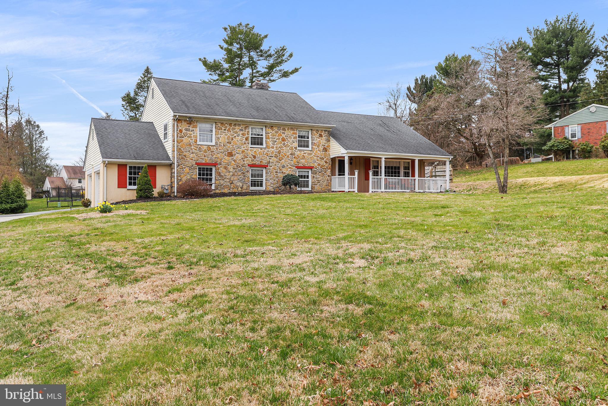 FOX VALLEY - Residential