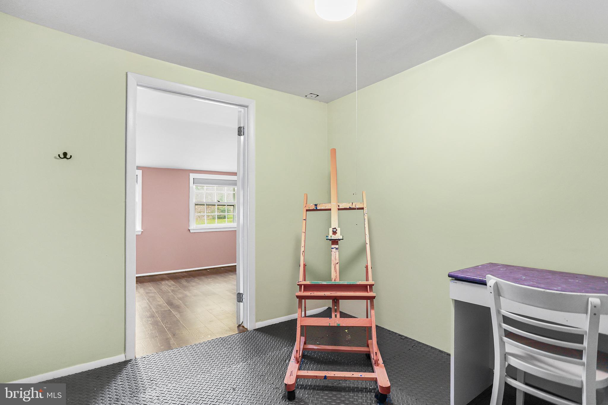 FOX VALLEY - Residential