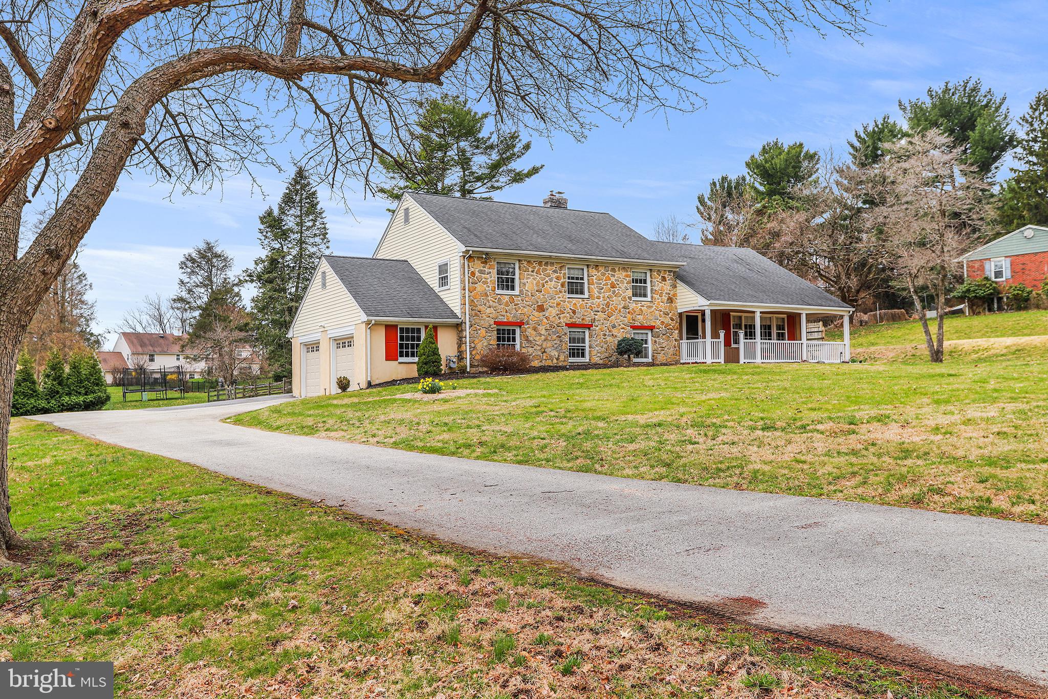 FOX VALLEY - Residential