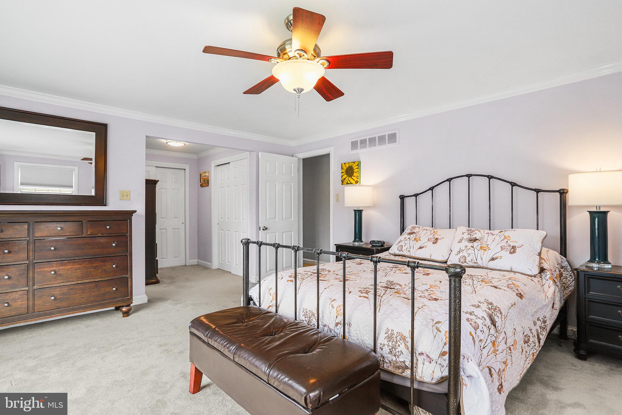 FOX VALLEY - Residential