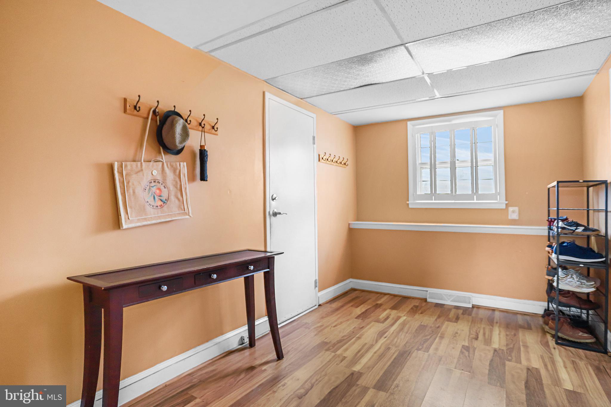 FOX VALLEY - Residential