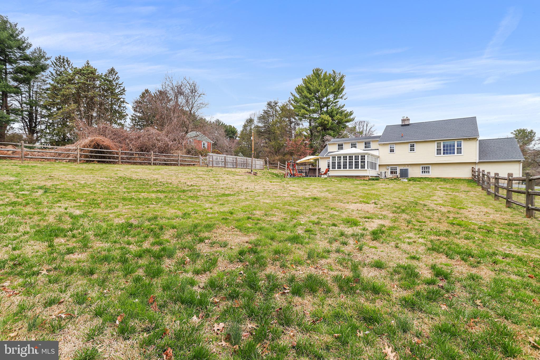 FOX VALLEY - Residential