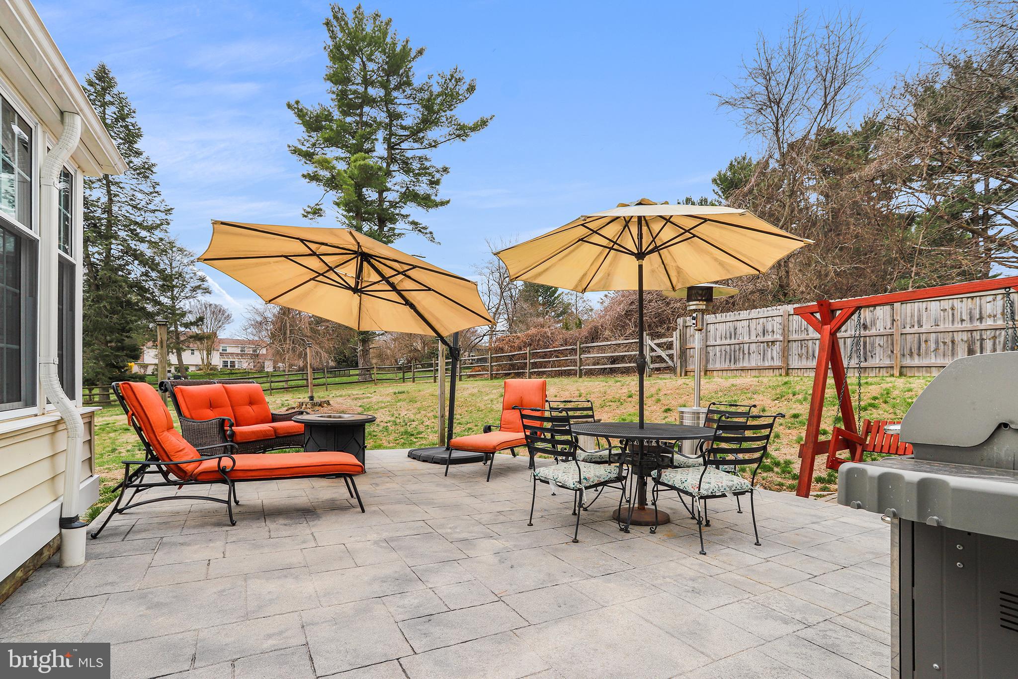 FOX VALLEY - Residential