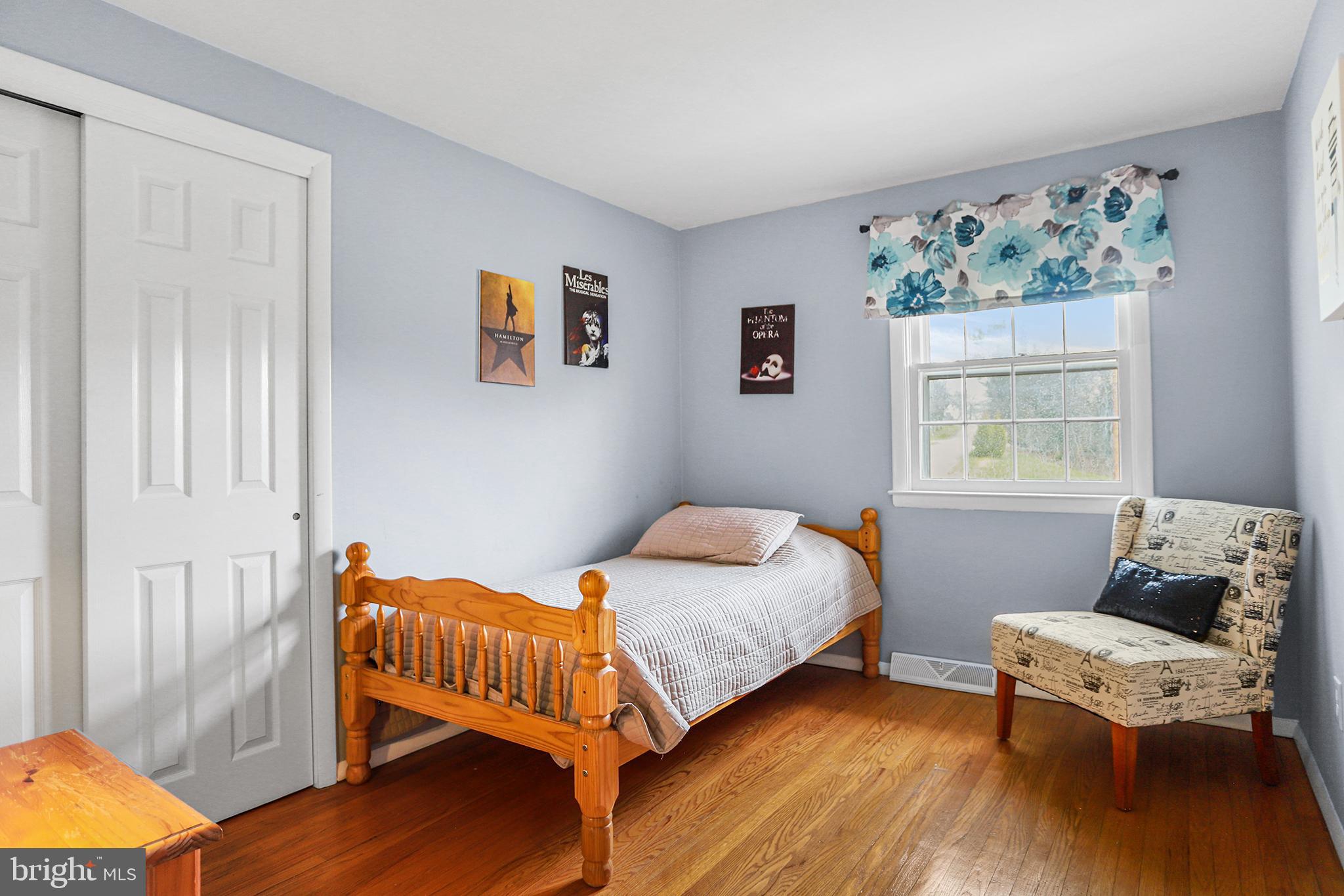 FOX VALLEY - Residential