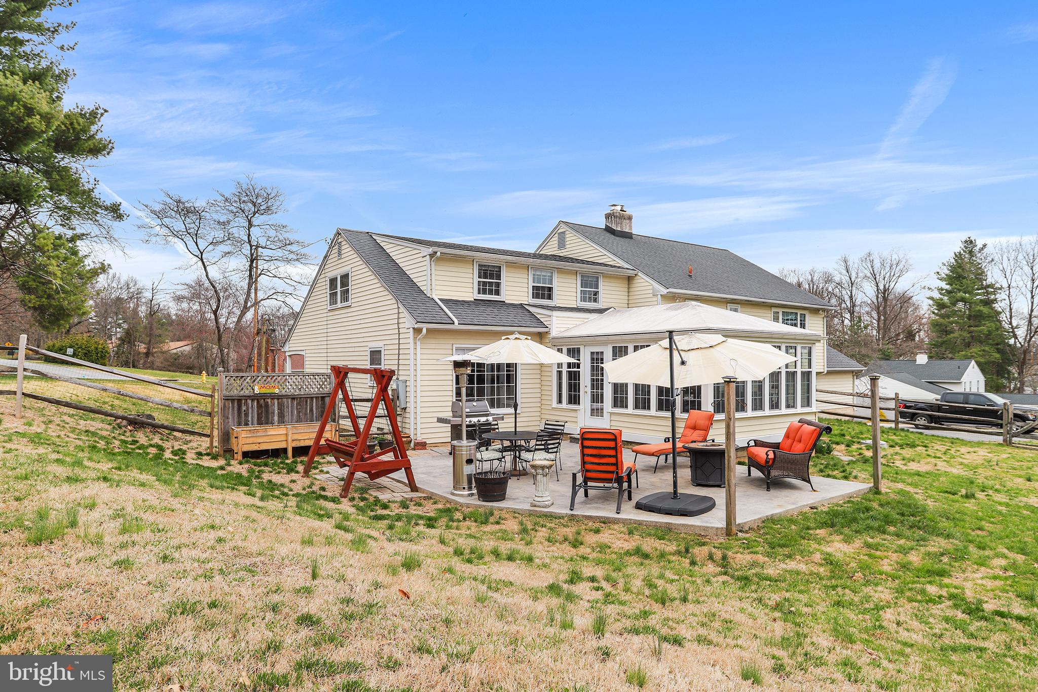 FOX VALLEY - Residential