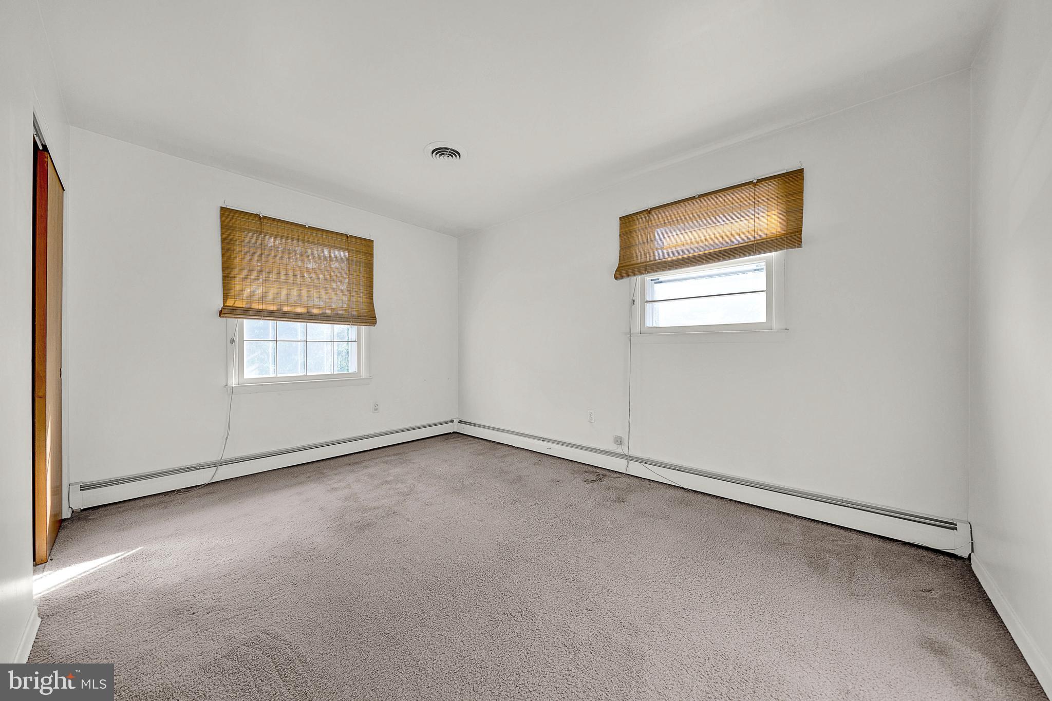 PENN BROOKE - Residential