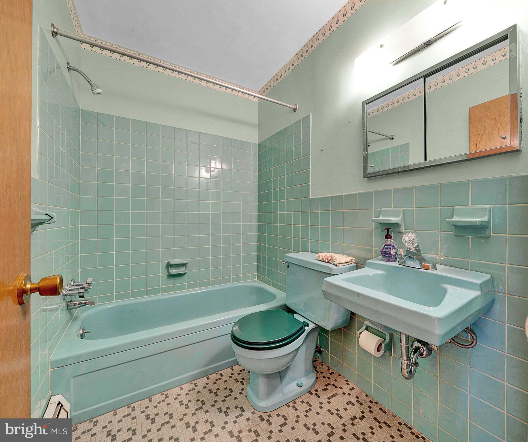 PENN BROOKE - Residential