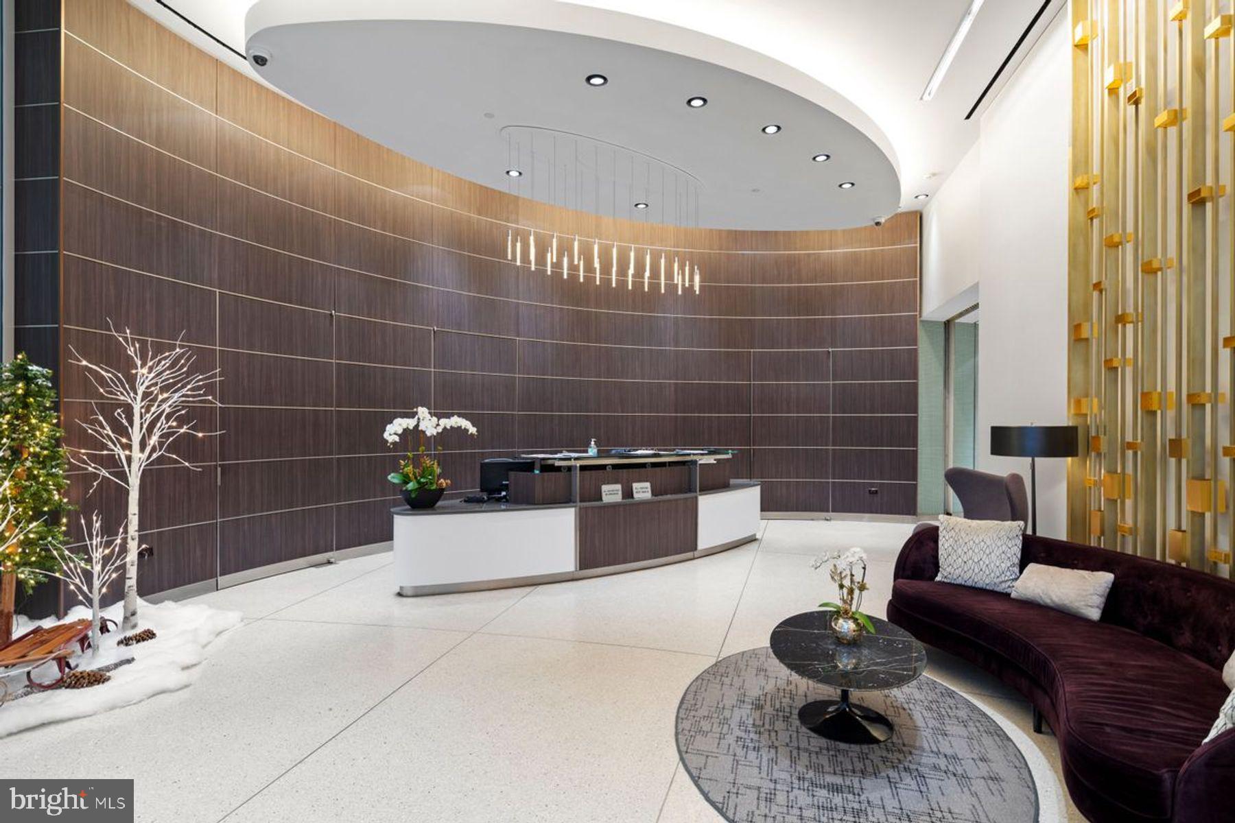2101 MARKET STREET PH4304