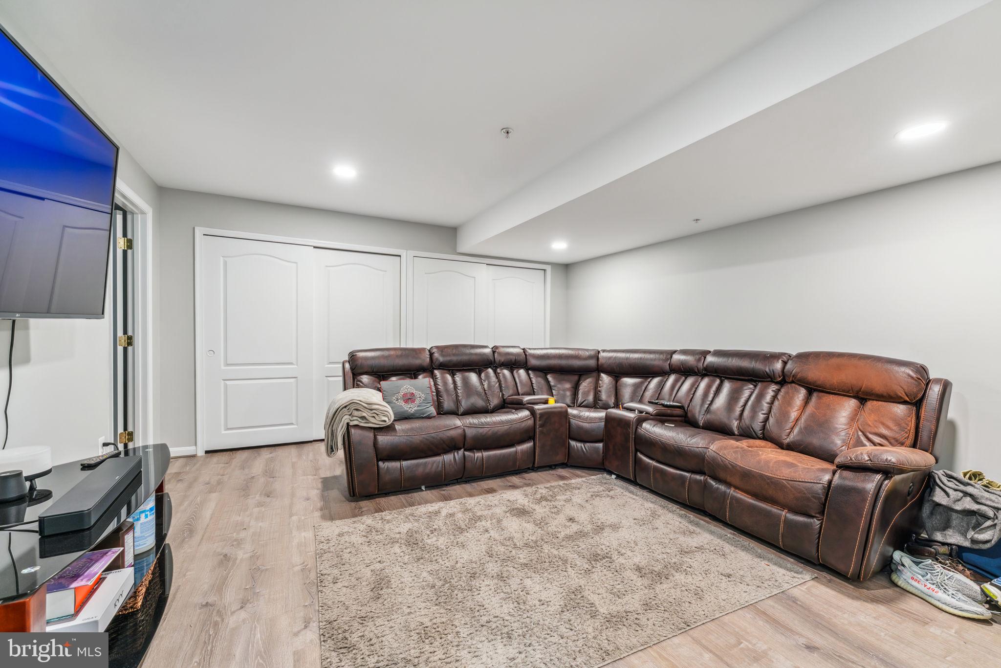 ROSE VALLEY-PLAT EIGHT> - Residential