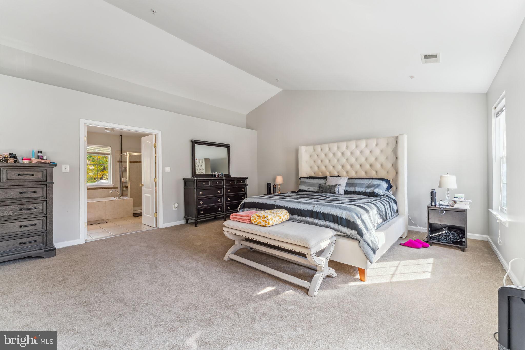 ROSE VALLEY-PLAT EIGHT> - Residential