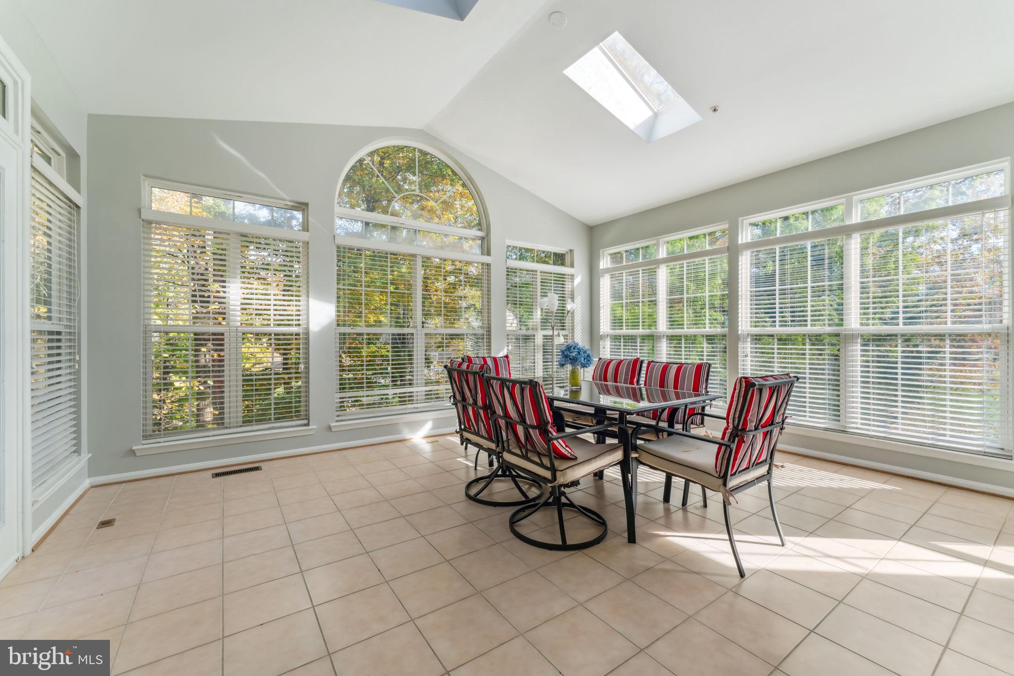 ROSE VALLEY-PLAT EIGHT> - Residential