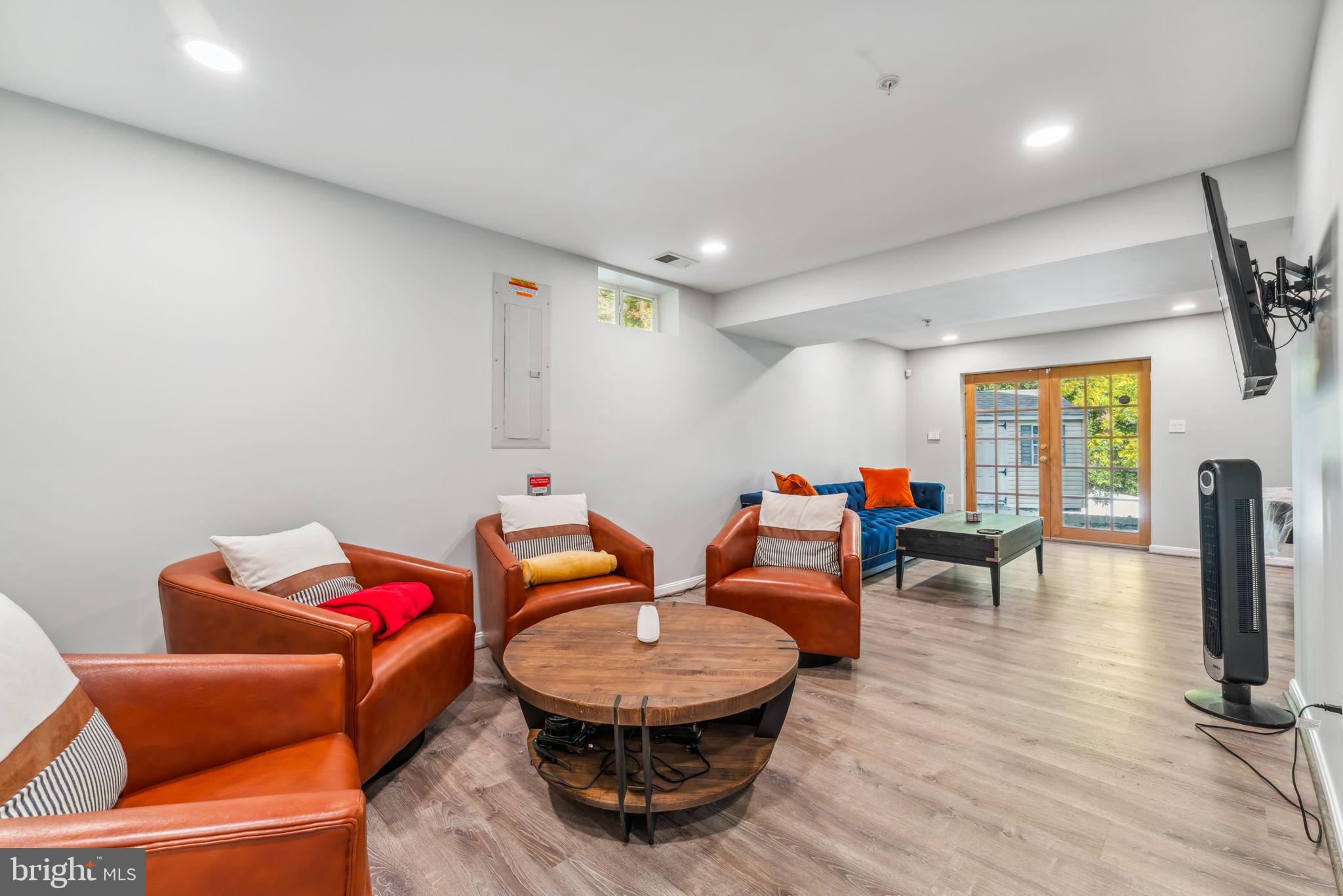 ROSE VALLEY-PLAT EIGHT> - Residential