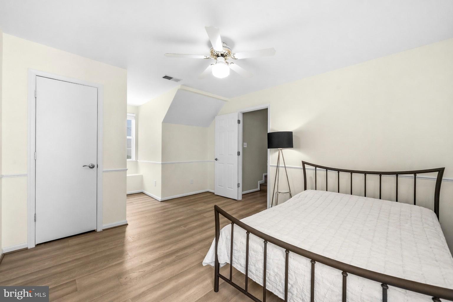 CENTRE RIDGE - Residential