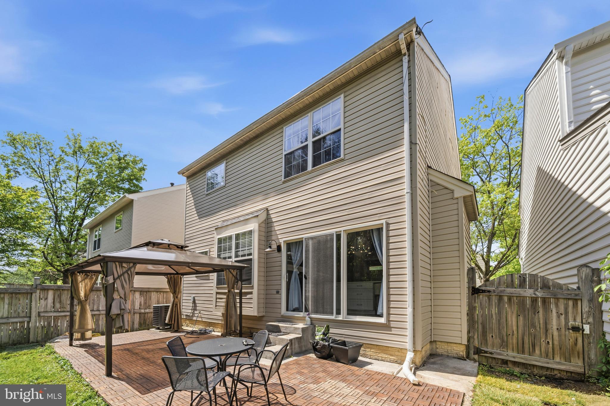 CENTRE RIDGE - Residential