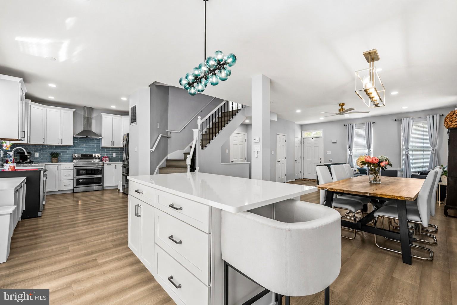 CENTRE RIDGE - Residential