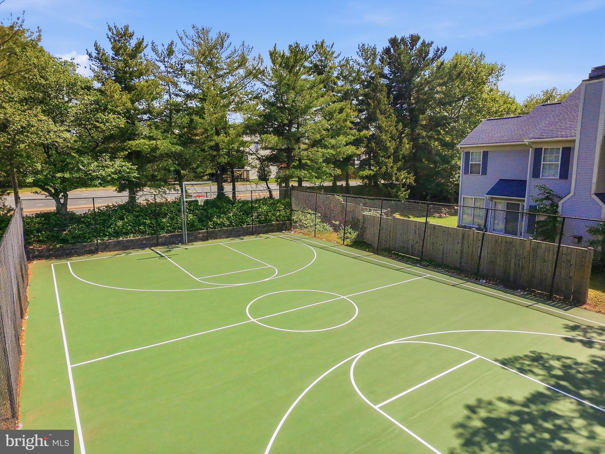 CENTRE RIDGE - Residential