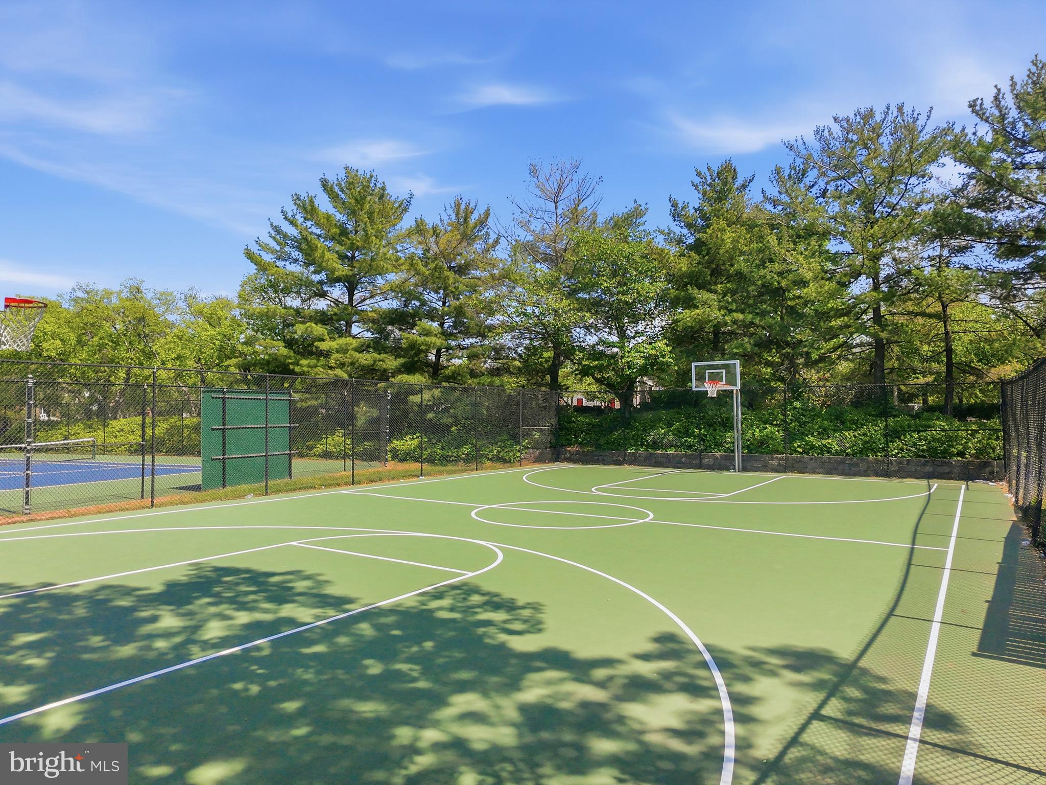 CENTRE RIDGE - Residential