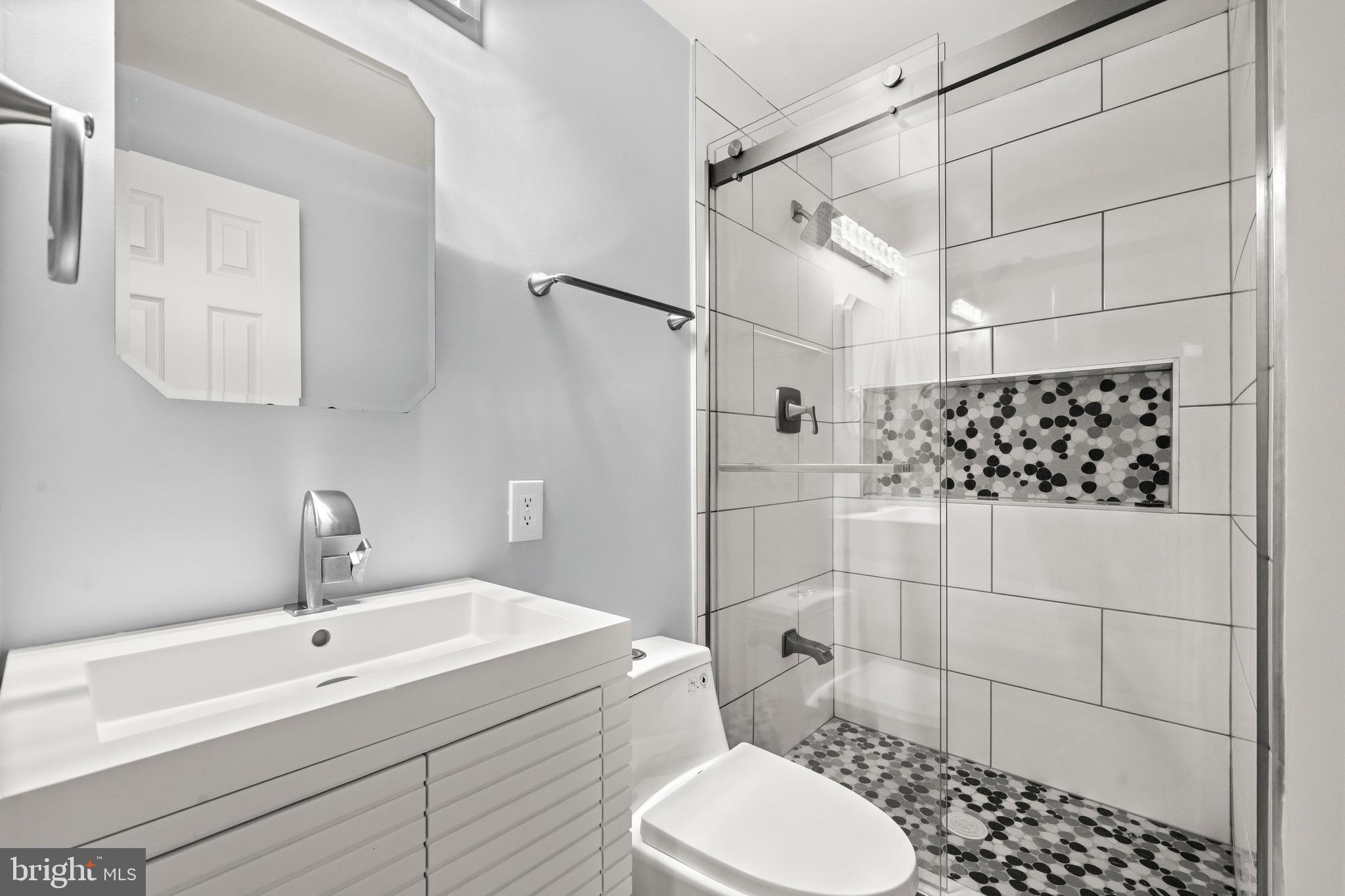 CENTRE RIDGE - Residential