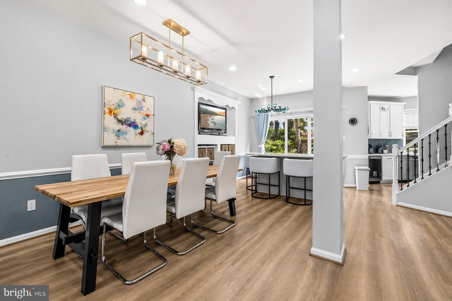 CENTRE RIDGE - Residential