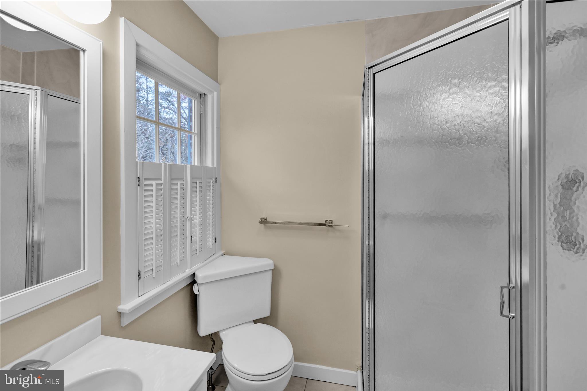 SCHOOL LANE HILLS - Residential