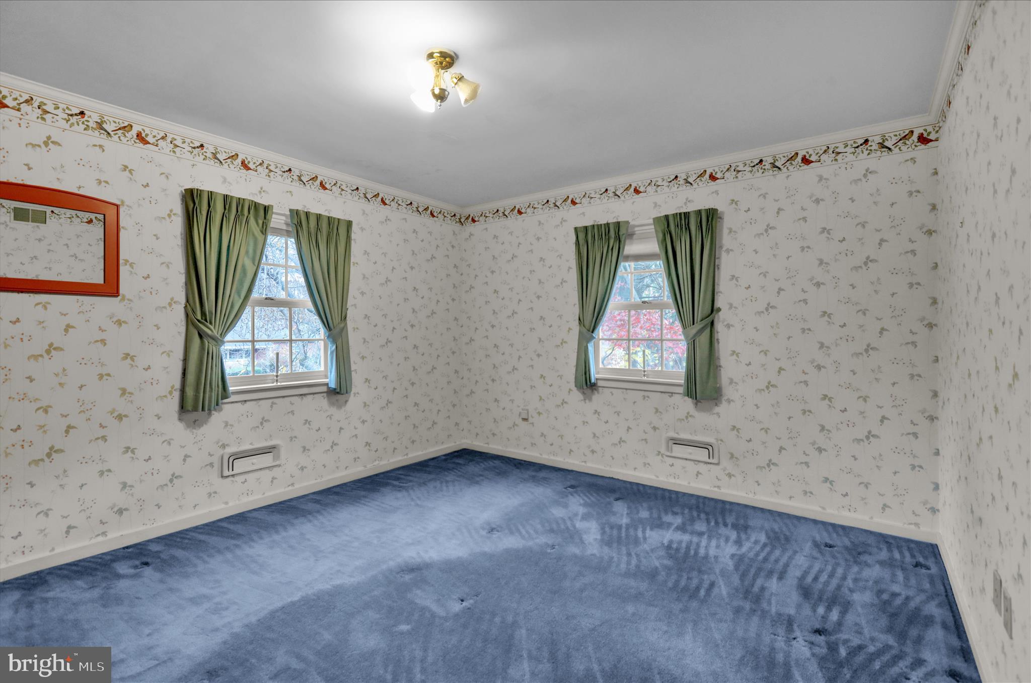 SCHOOL LANE HILLS - Residential