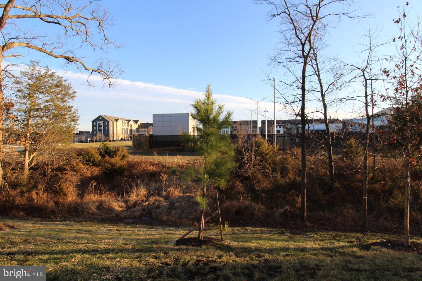 ASHBROOK PLACE - Residential Lease