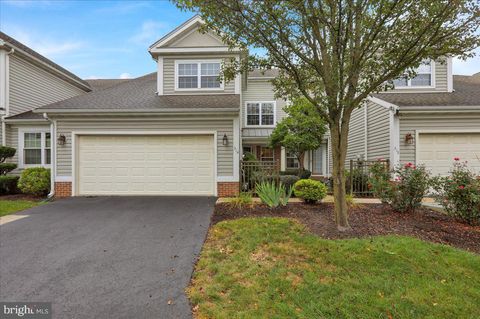 314 OAK HILL LANE WYOMISSING PA 19610