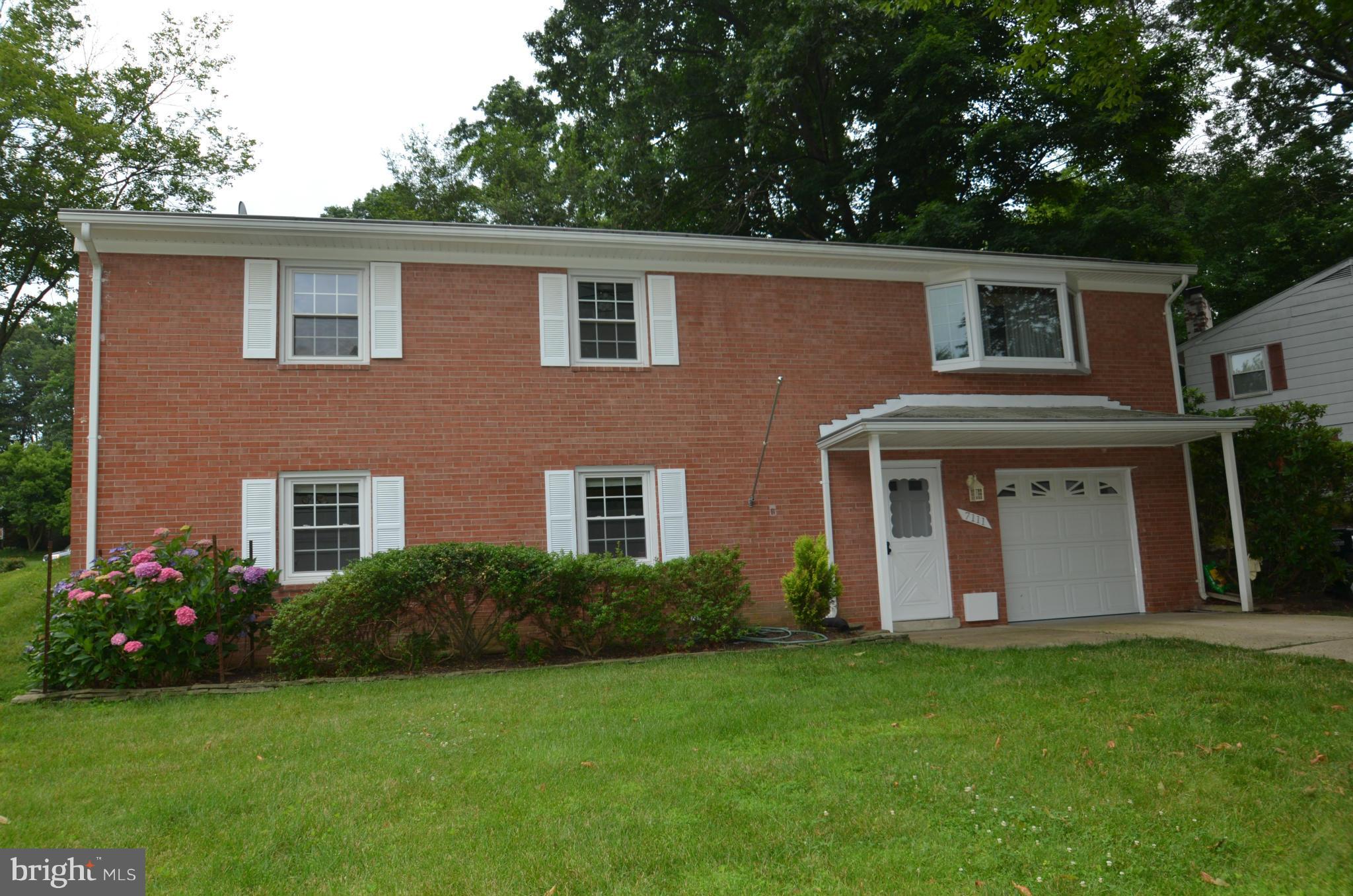 ROLLING VALLEY - Residential Lease