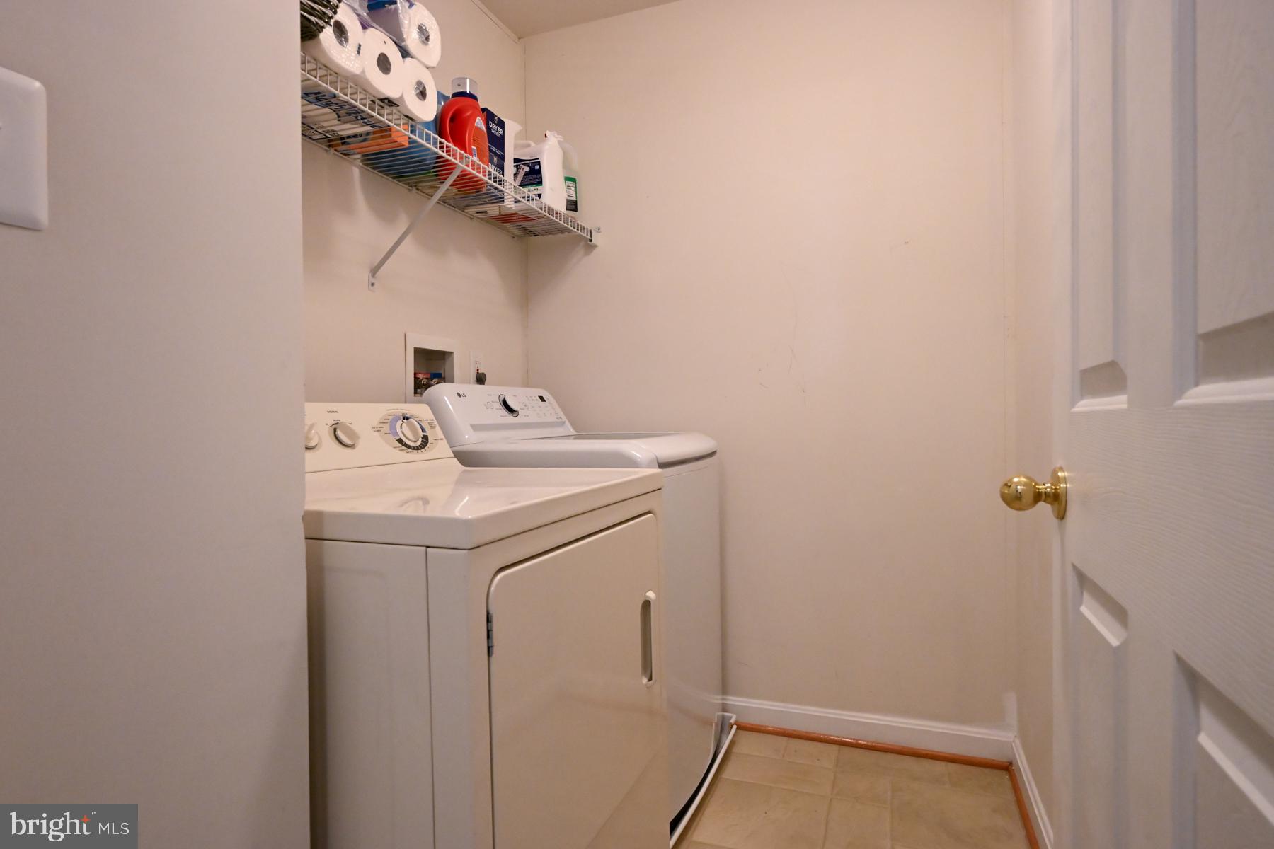 CREEKSIDE COVE - Residential