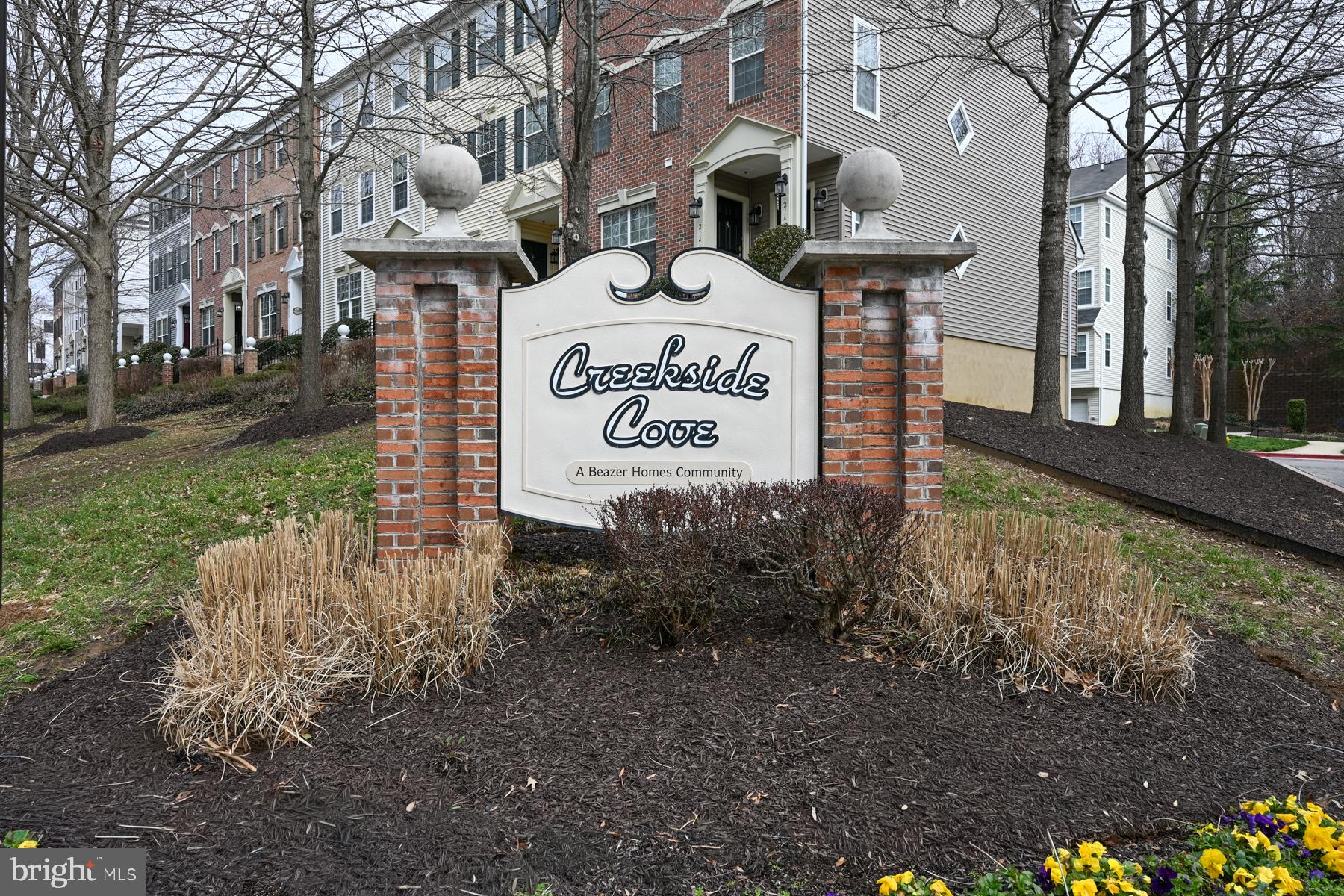 CREEKSIDE COVE - Residential