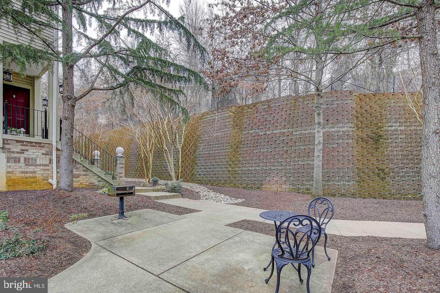 CREEKSIDE COVE - Residential