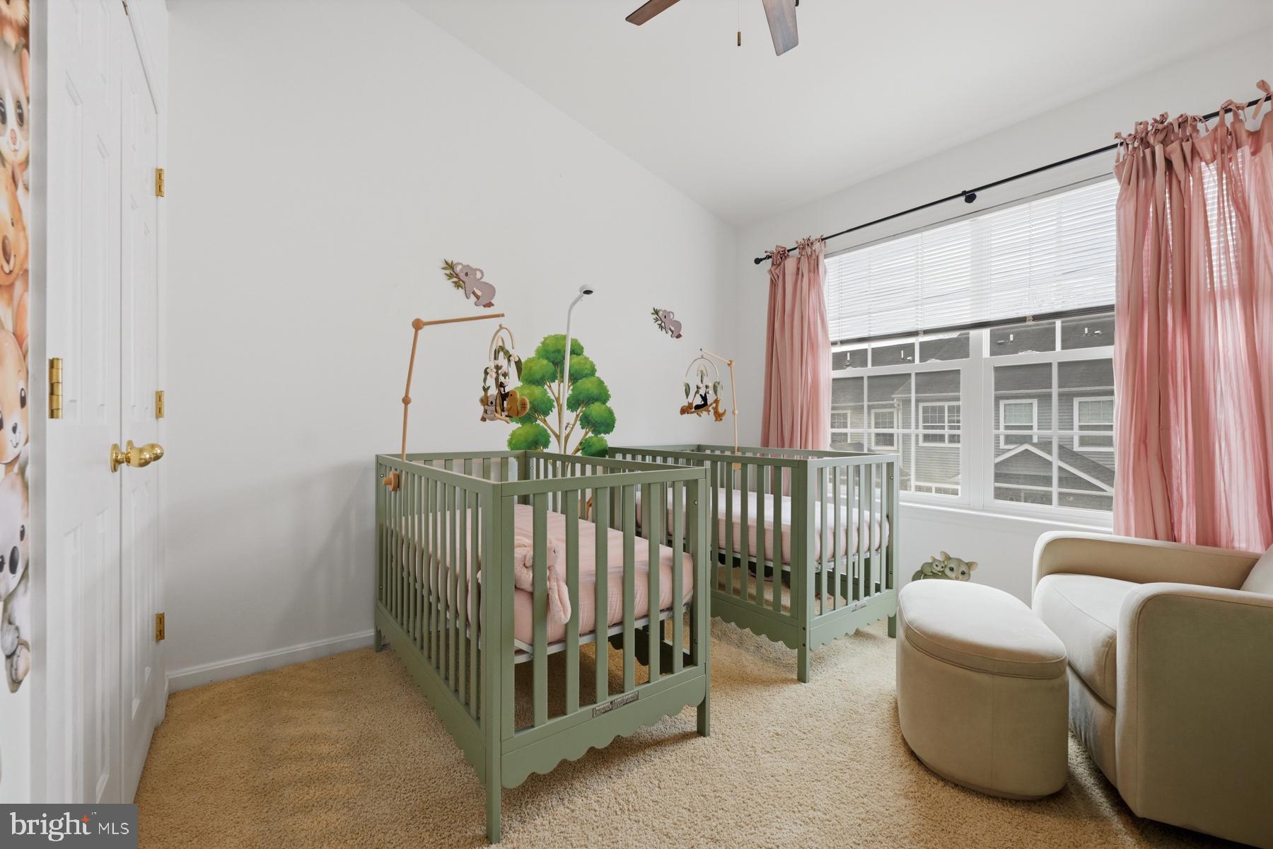 CREEKSIDE COVE - Residential