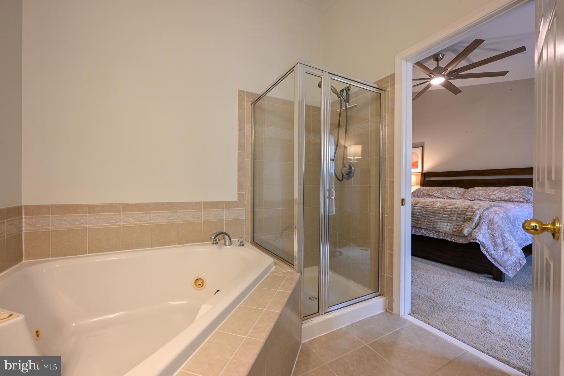 CREEKSIDE COVE - Residential