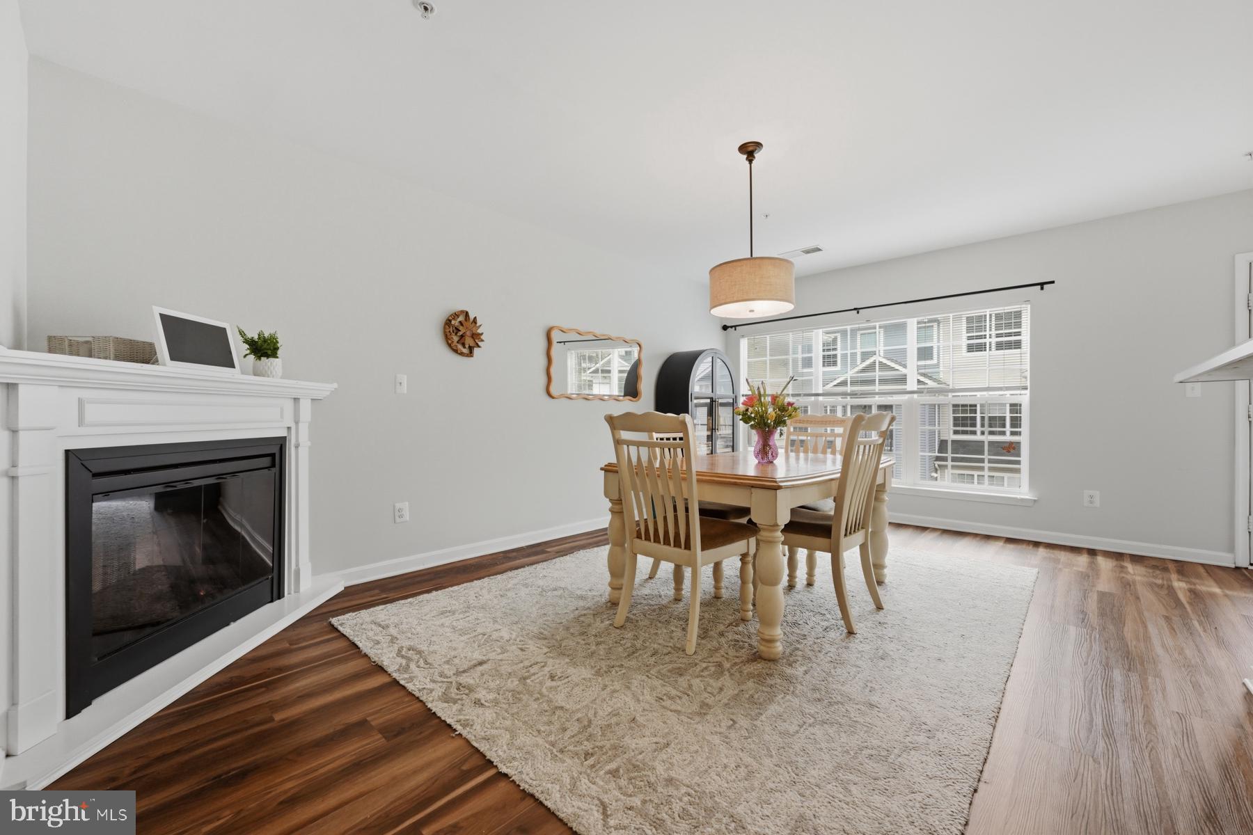 CREEKSIDE COVE - Residential