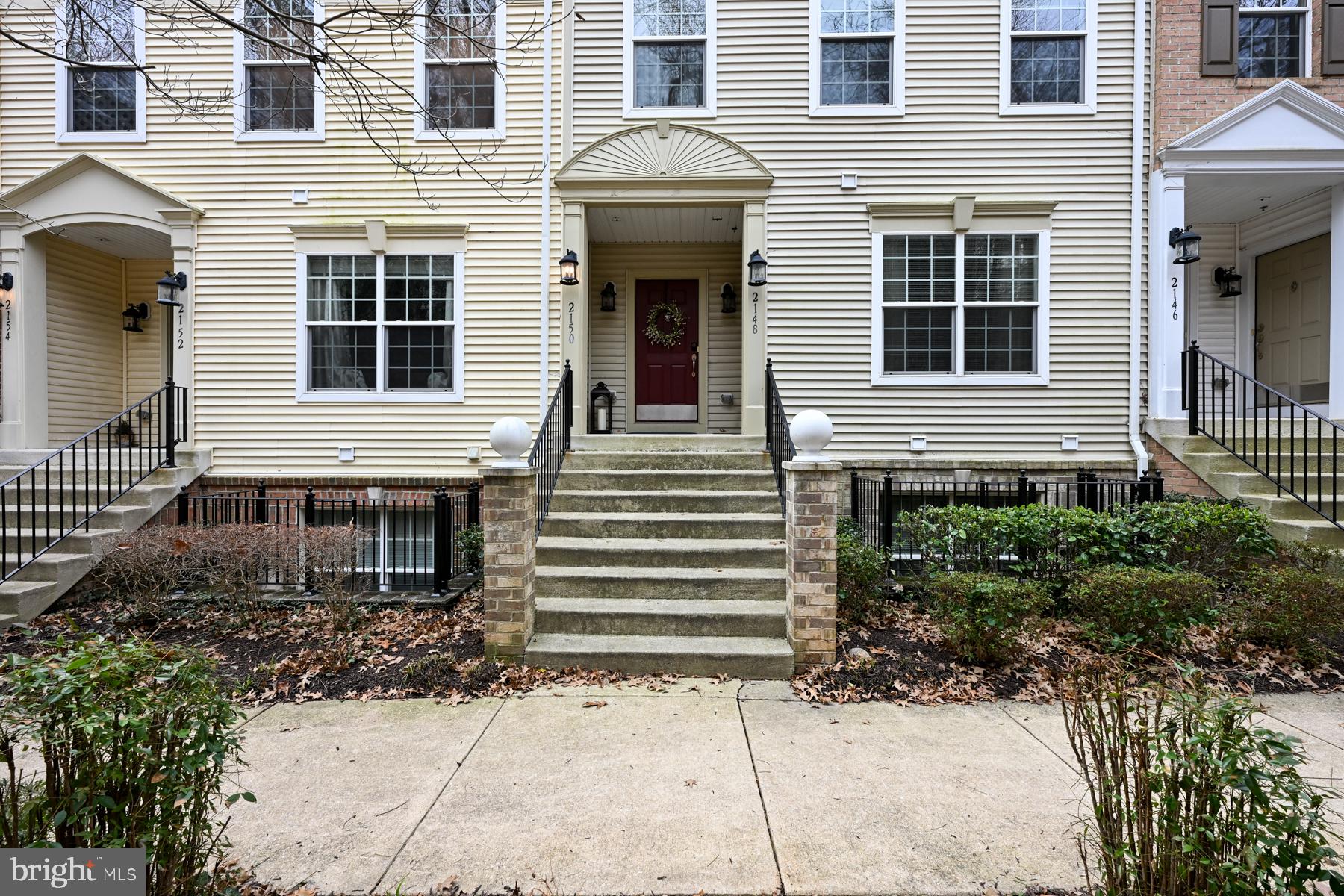 CREEKSIDE COVE - Residential