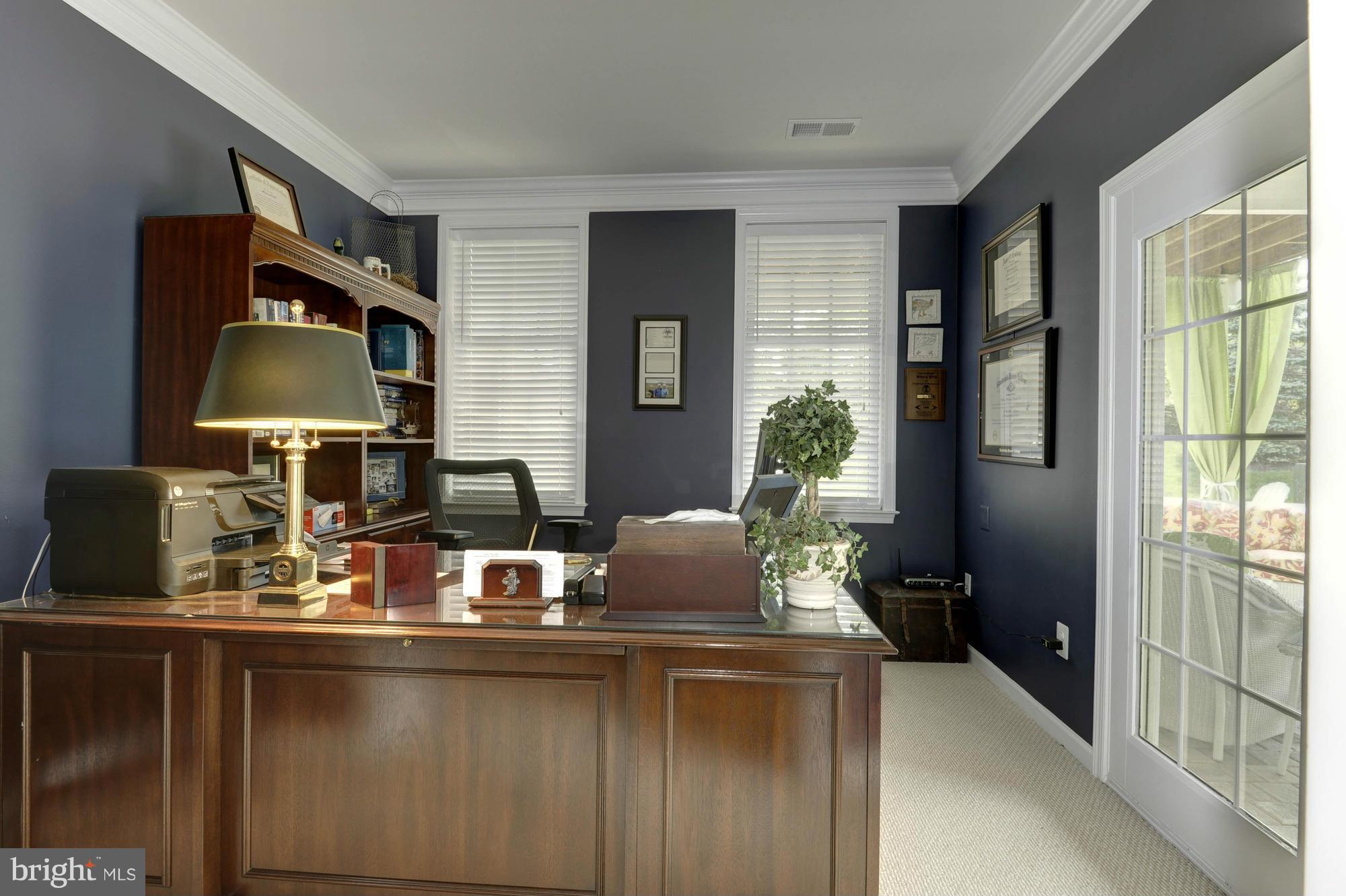 SOUTH RIDING - Residential