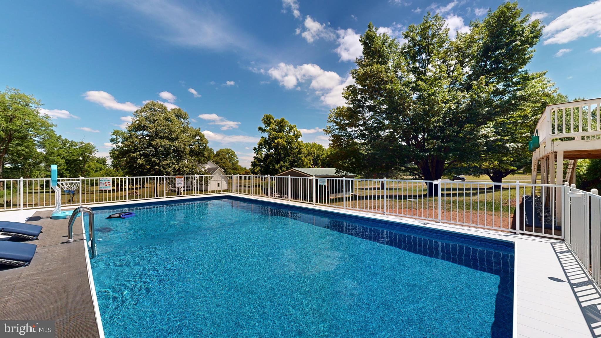 FOREST LAKES ESTATES - Residential