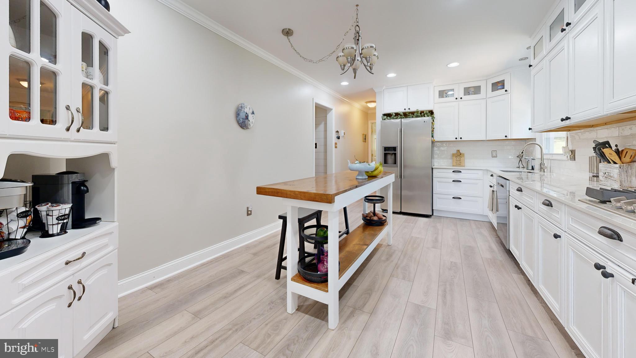 FOREST LAKES ESTATES - Residential