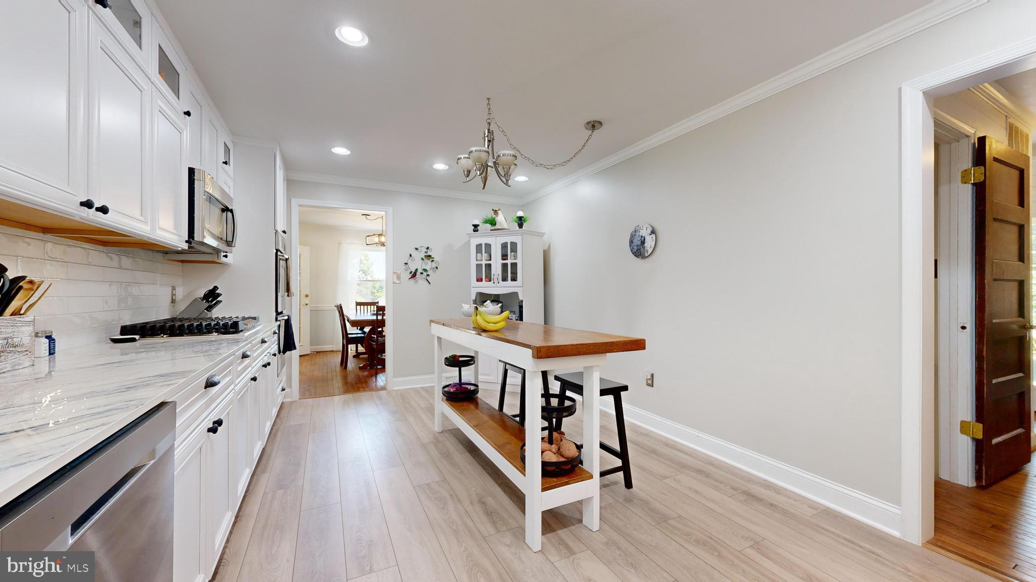 FOREST LAKES ESTATES - Residential