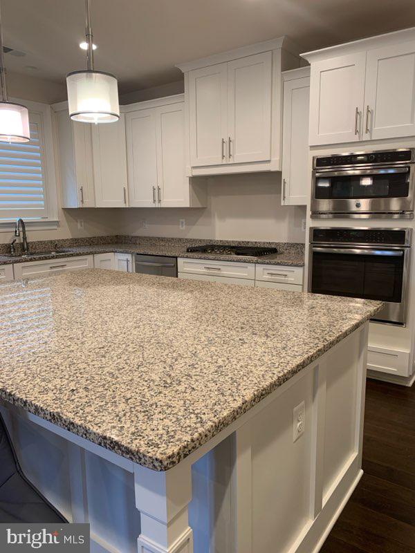 22589 GREBE LANE 18