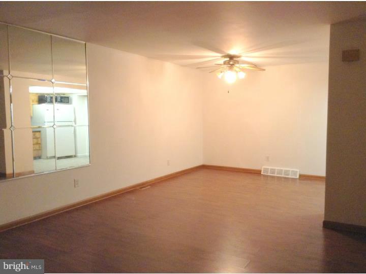 BUSTLETON - Residential Lease