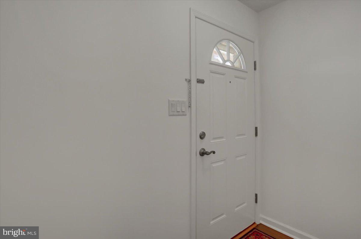 LONG MEADOW - Residential