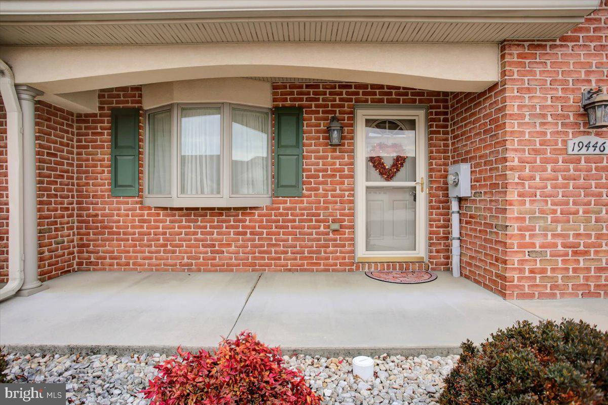 LONG MEADOW - Residential