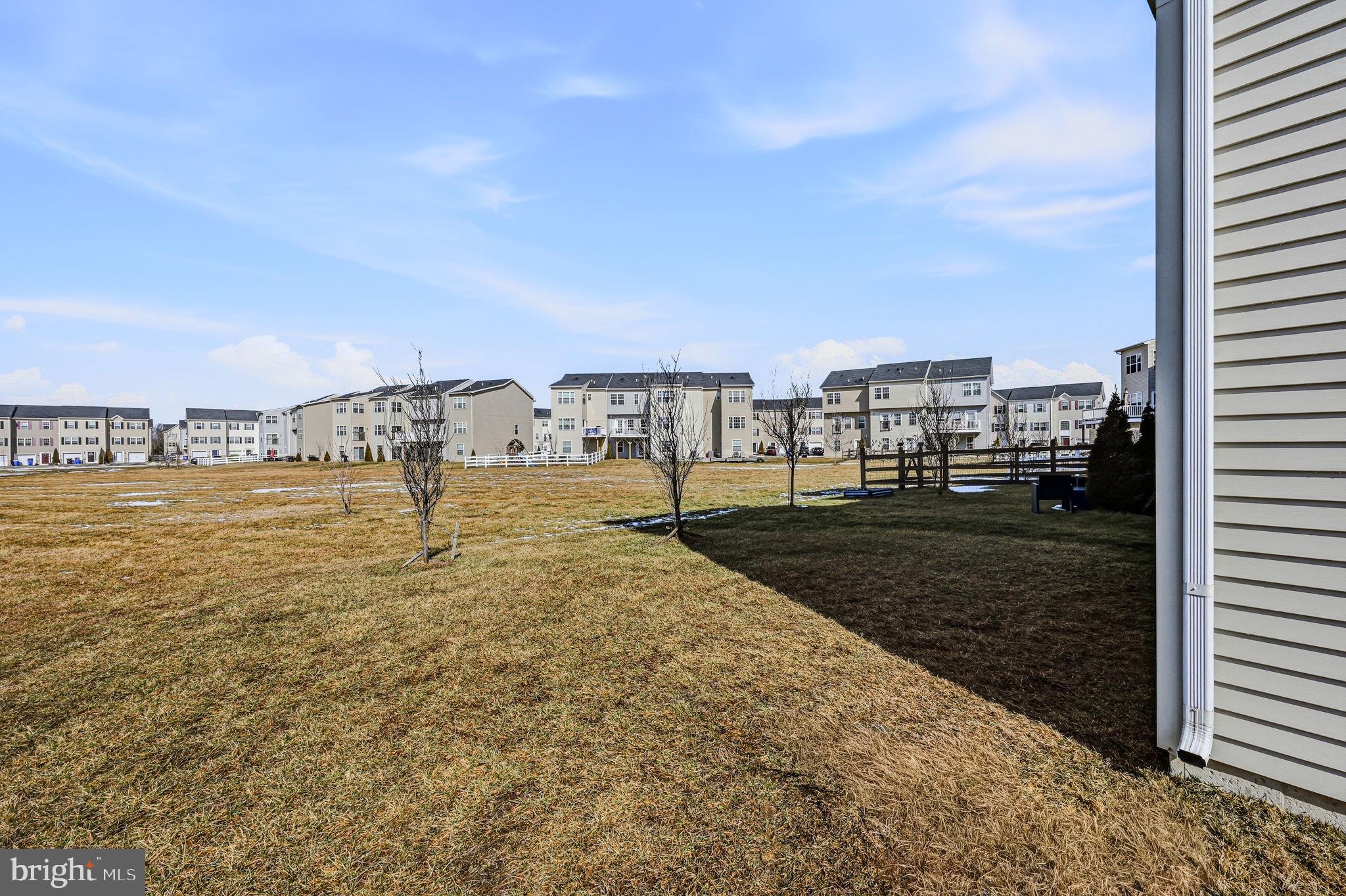 HYETTS CROSSING - Residential