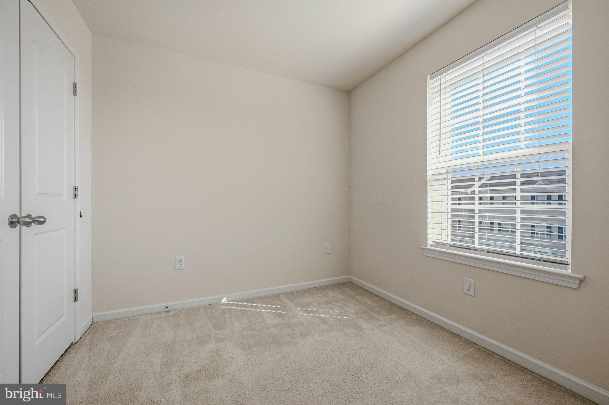 HYETTS CROSSING - Residential