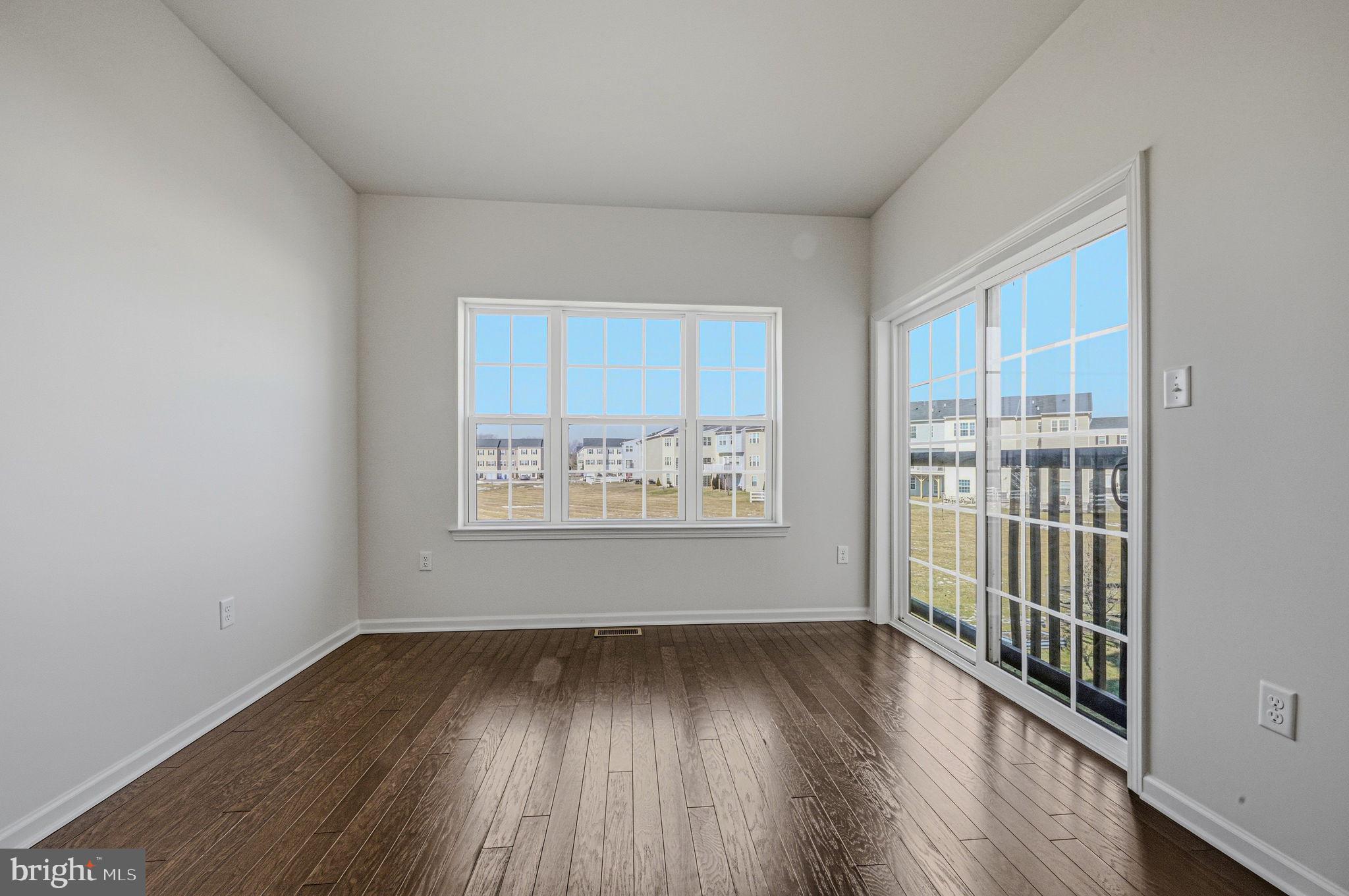 HYETTS CROSSING - Residential